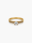 Anillo compromiso modelo Pavé en oro amarillo 18kts con Brillantes 0,30ct (central) y 0,28ct (laterales)